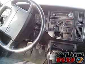 Volvo 460, 1995