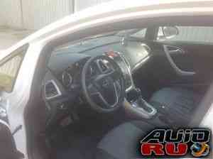 Opel Astra, 2011