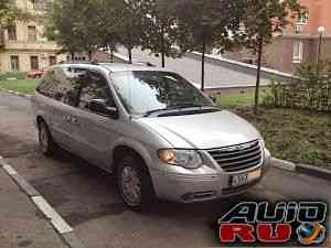 Chrysler Town & Country, 2006