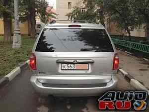 Chrysler Town & Country, 2006