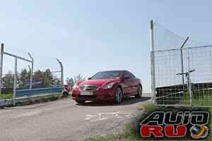Infiniti G37, 2010