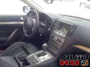 Infiniti G37, 2010