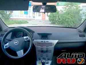 Opel Astra, 2010 Opel Astra, 2010