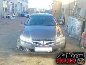 Honda Accord, 2006