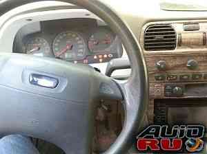 Volvo S40, 2001