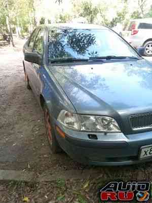 Volvo S40, 2001