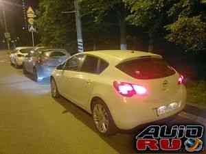 Opel Astra, 2011