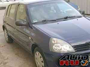 Renault Clio, 2004