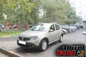 Renault Sandero, 2013