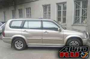 Suzuki XL7, 2005