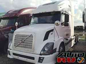 Volvo VNL