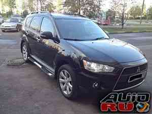 Mitsubishi Outlander, 2011