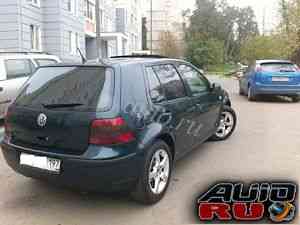 Volkswagen Golf, 2002