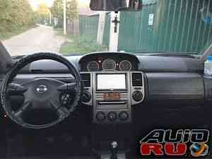 Nissan X-Trail, 2004