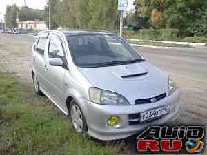 Daihatsu YRV, 2000