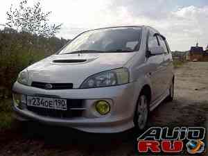 Daihatsu YRV, 2000
