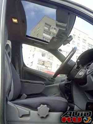 Daihatsu YRV, 2000