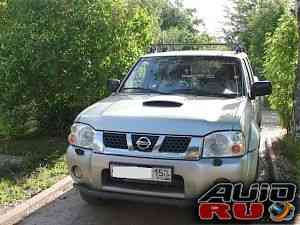 Nissan NP300, 2008