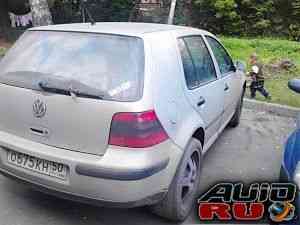 Volkswagen Golf, 1998