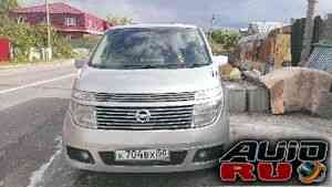 Nissan Elgrand, 2002