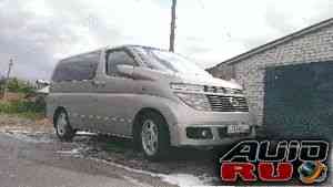 Nissan Elgrand, 2002