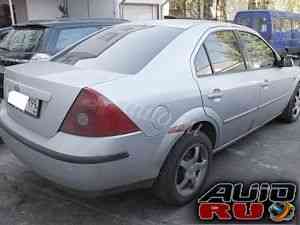 Ford Mondeo, 2001