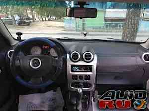 Renault Sandero, 2011 Renault Sandero, 2011