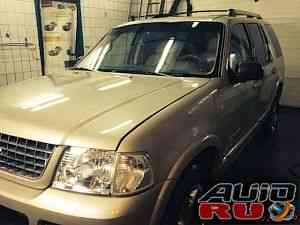 Ford Explorer, 2004