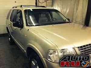 Ford Explorer, 2004