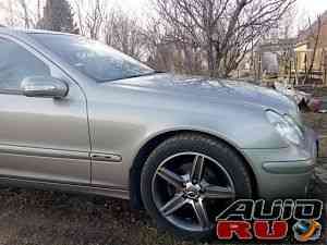 Mercedes-Benz C-класс, 2004 Mercedes-Benz C-класс, 2004