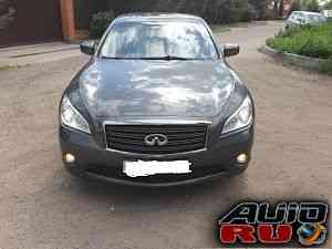 Infiniti M37, 2010