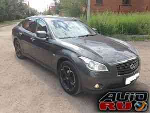 Infiniti M37, 2010