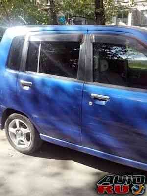 Nissan Cube, 2000