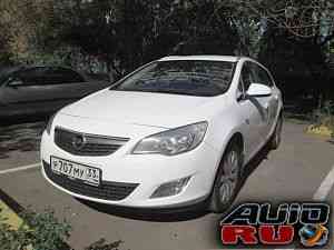Opel Astra, 2012