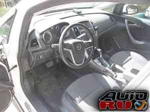 Opel Astra, 2012