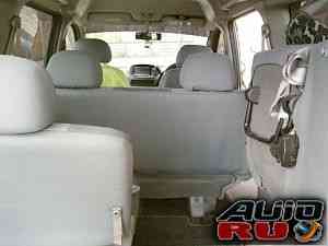 Nissan Serena, 2001