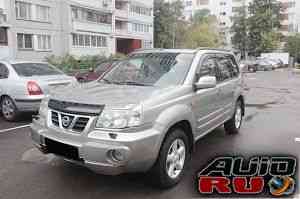 Nissan X-Trail, 2004