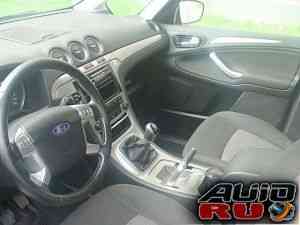 Ford Galaxy, 2012