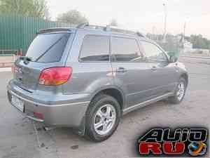 Mitsubishi Outlander, 2002