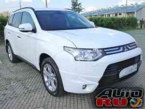 Mitsubishi Outlander, 2013