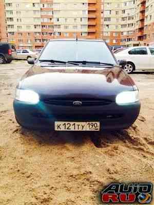 Ford Escort, 1996