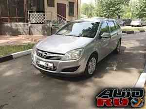 Opel Astra, 2011