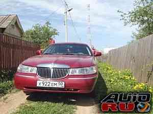 Lincoln Town Car, 1999