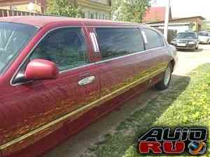 Lincoln Town Car, 1999