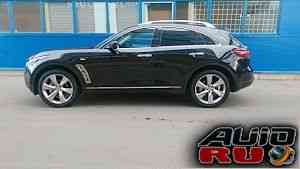 Infiniti FX37, 2012
