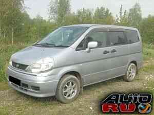 Nissan Serena, 1999