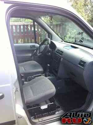 Ford Tourneo Connect, 2004