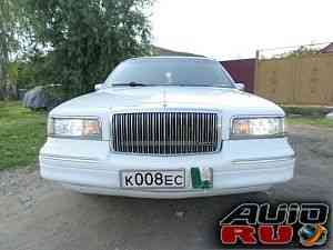 Lincoln Town Car, 1995