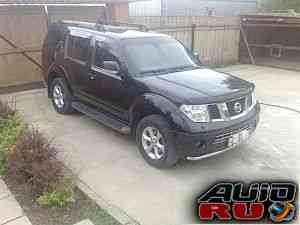 Nissan Pathfinder, 2008