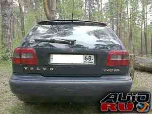 Volvo V40, 2000